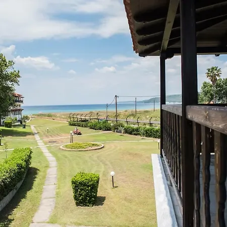 White Blossom #fourka Дом отдыха